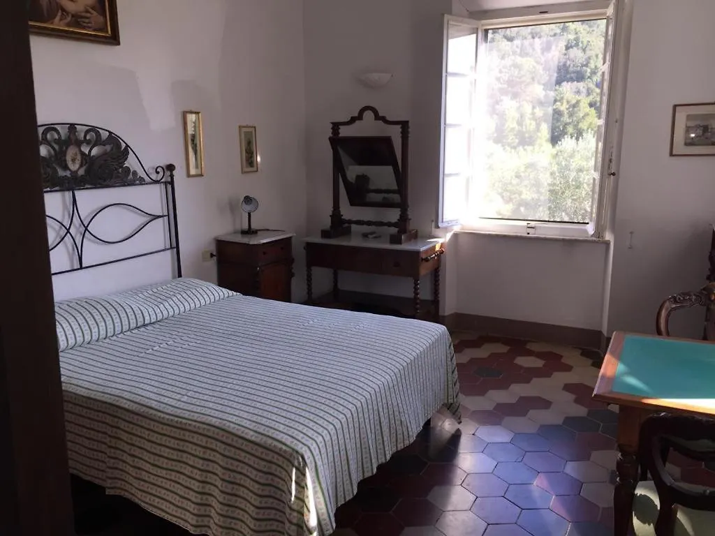Villa Con Ampio Giardino A Due Passi Dal Mare Sant'Anna   Sant'Anna (Isola d'Elba)